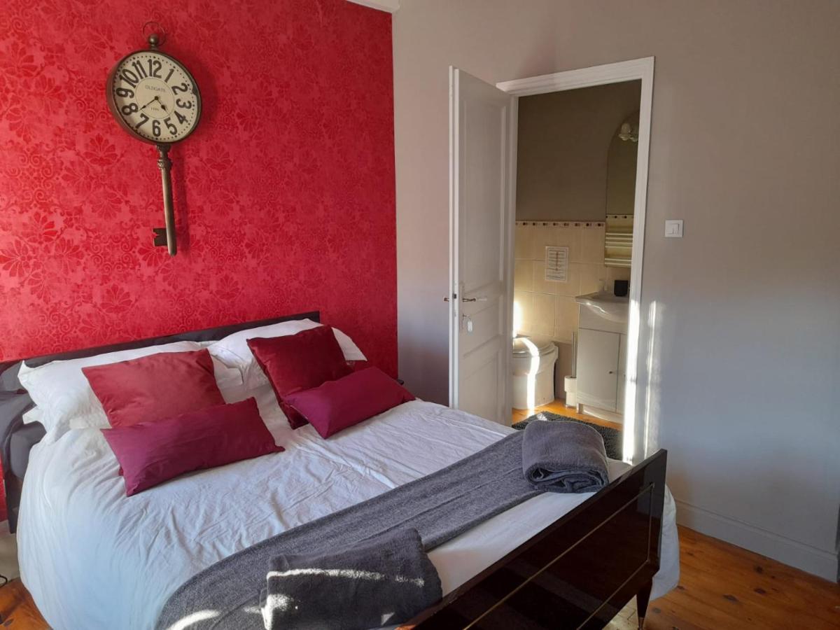 Les Roches Chambre D'Hotes Servant Luaran gambar